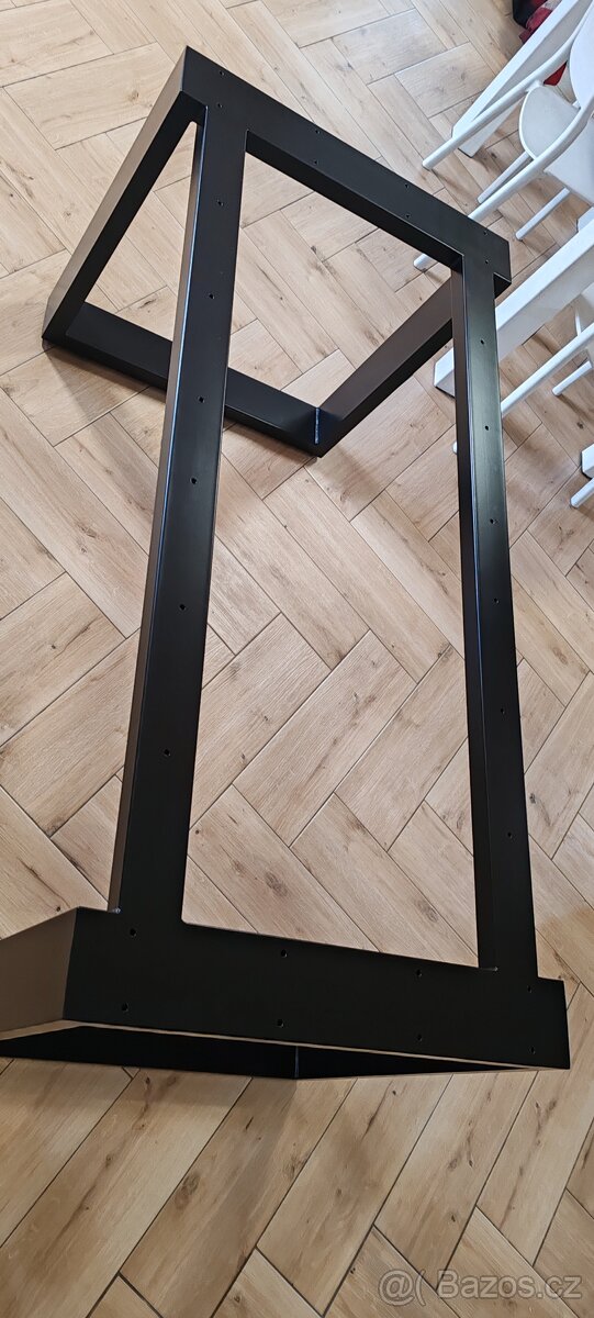 Podnož pro stul - 2