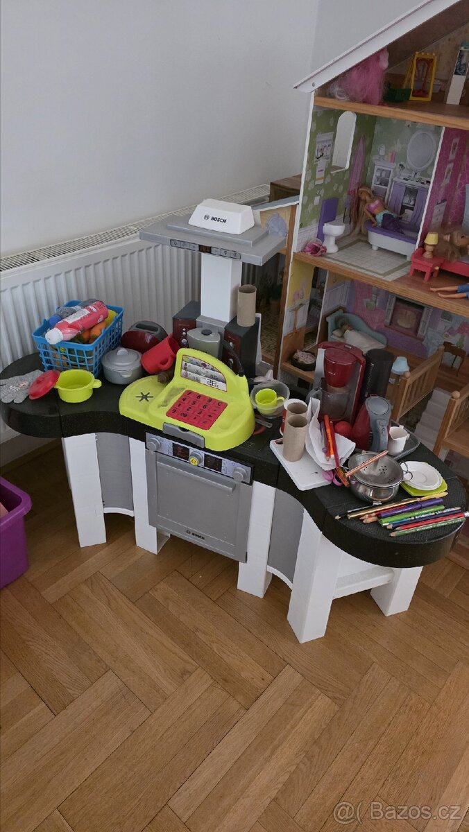 Dům pro panenky + dětská kuchyň BOSCH - 2
