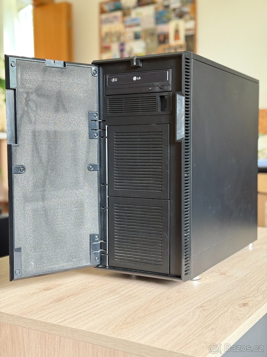 Fractal Design R2 - 2