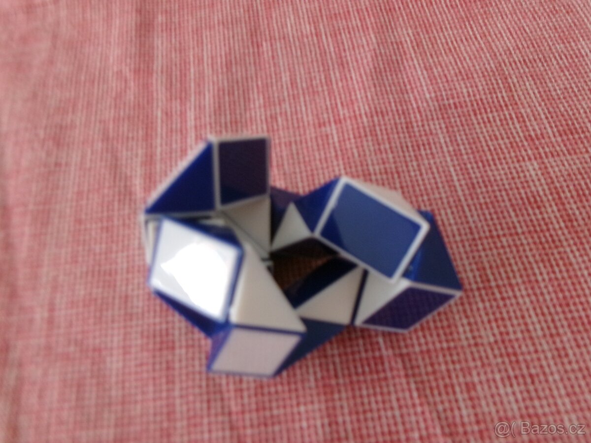 Had - retro hlavolam (skládačka). - 2