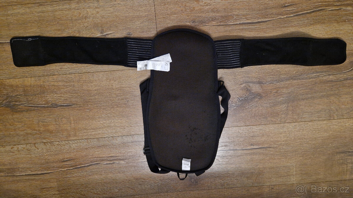 Páteřák Decathlon XL - 2