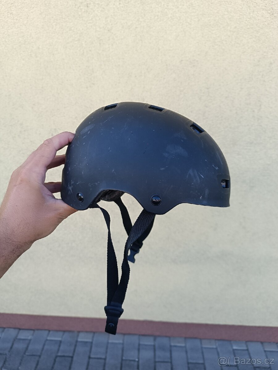 Cyklisticka prilba BTWIN - 2