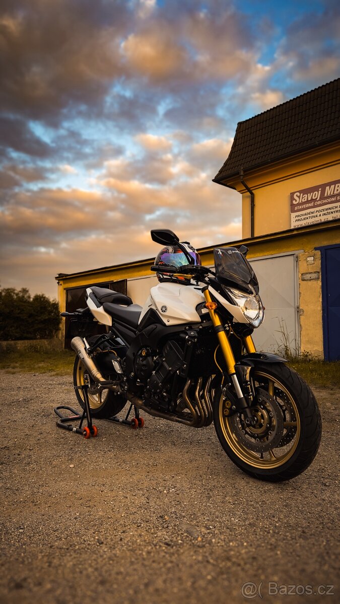 Yamaha FZ8N 2012 - 2