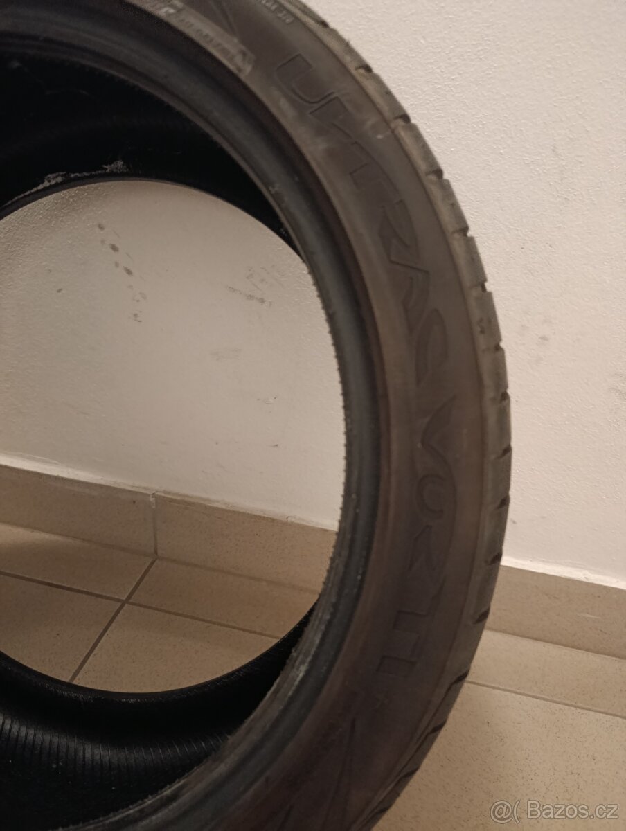 2x pneu 225/40/r18 - 2