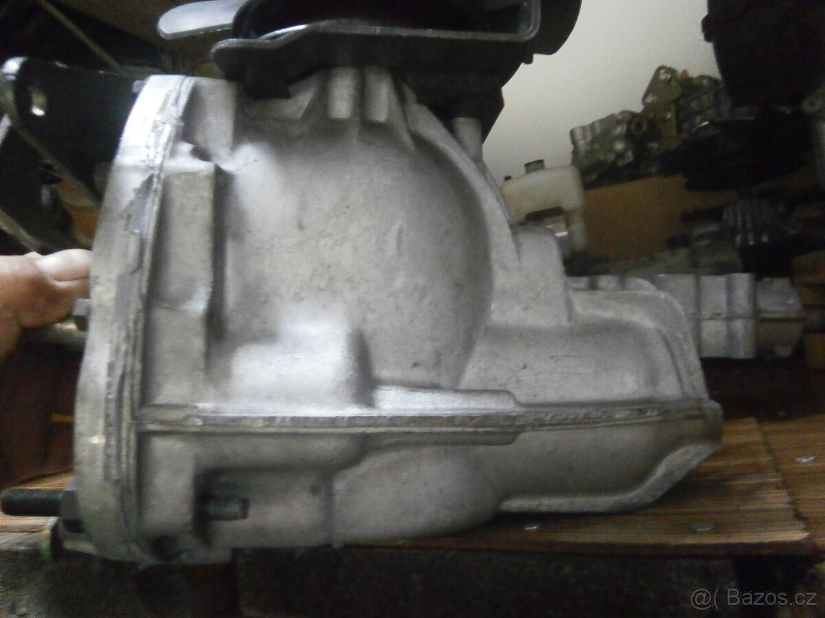 Husqvarna převodovka hydrostat - 2