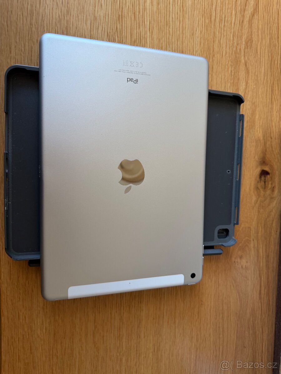 iPad 9. Generace 64gb Cellular - 2