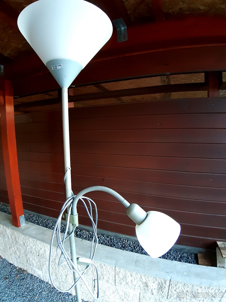 Stojací lampa - 2