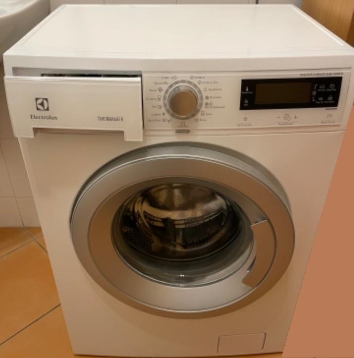 Pračka Electrolux na 6,5kg - Slim 45cm - 2