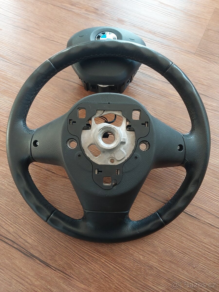 BMW volant - 2