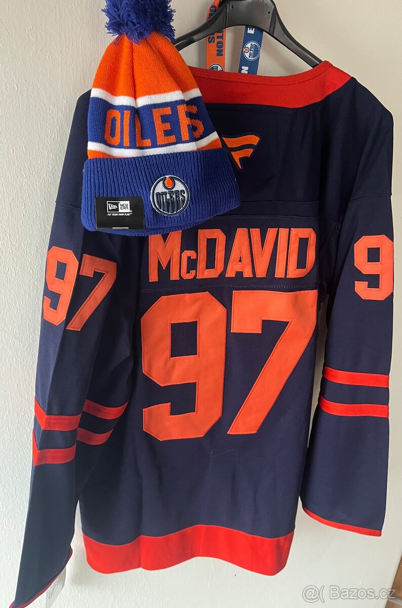 Nový dres McDAVID,čepice,klíčenka. - 2