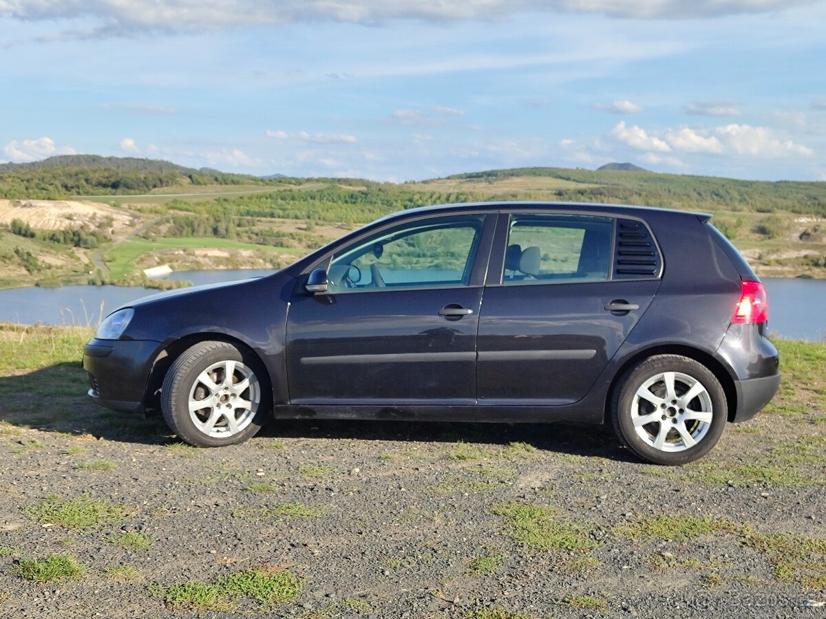 Golf 5 1.6 MPI 75 KW Hatchback - 2