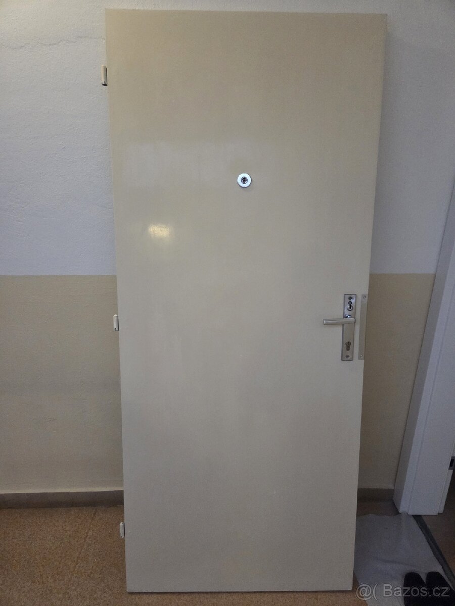 Vchodové dveře do bytu - 2