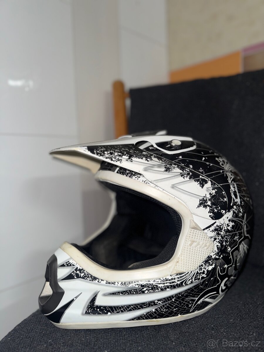 PRODÁM MX HELMU THH HELMETS - 2