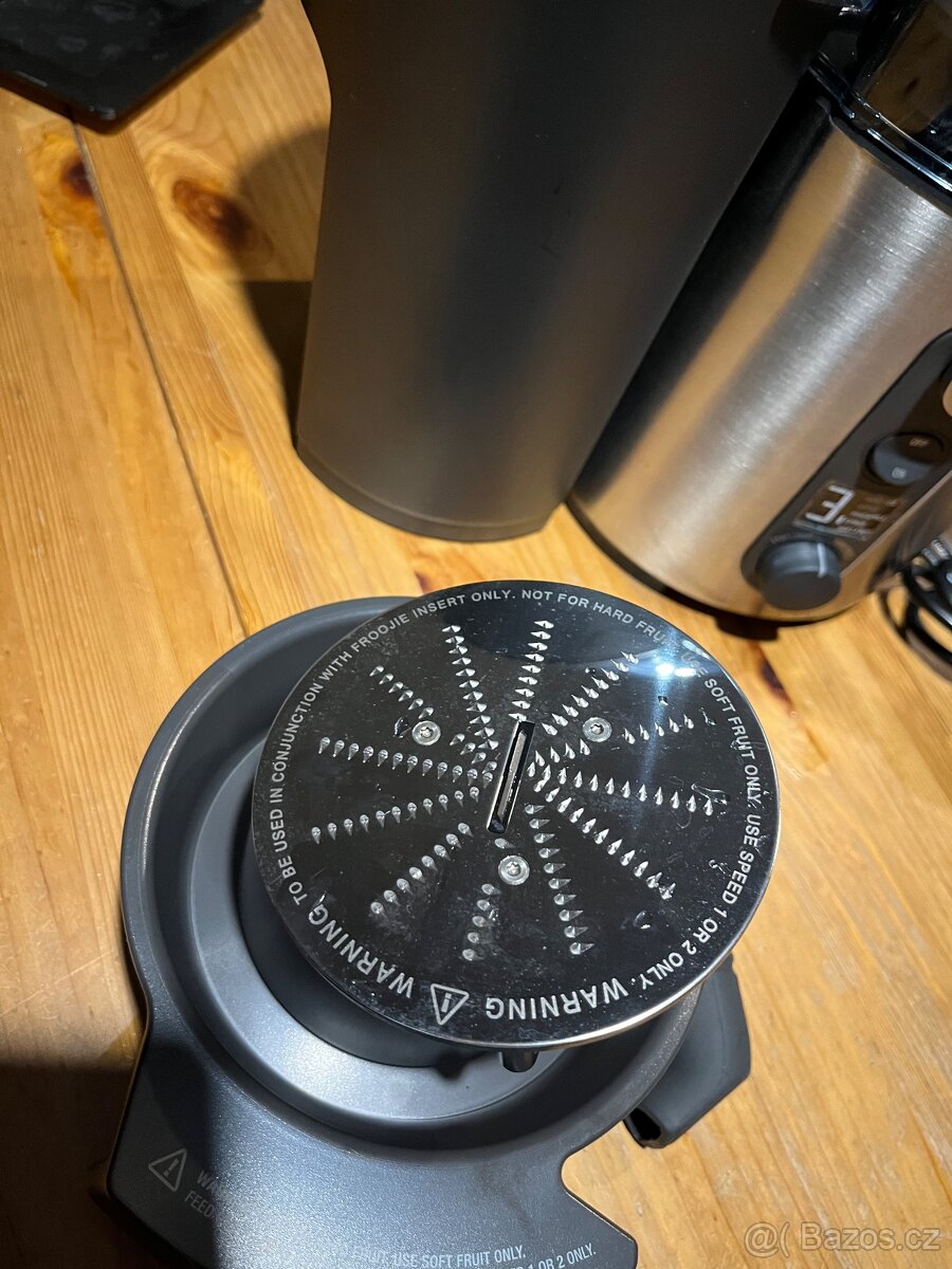 Odšťavňovač SAGE - 2