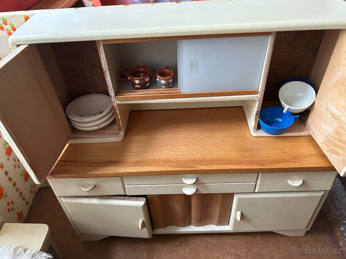 Prodám pokojíček pro panenky - kuchyňka a ložnice - 2