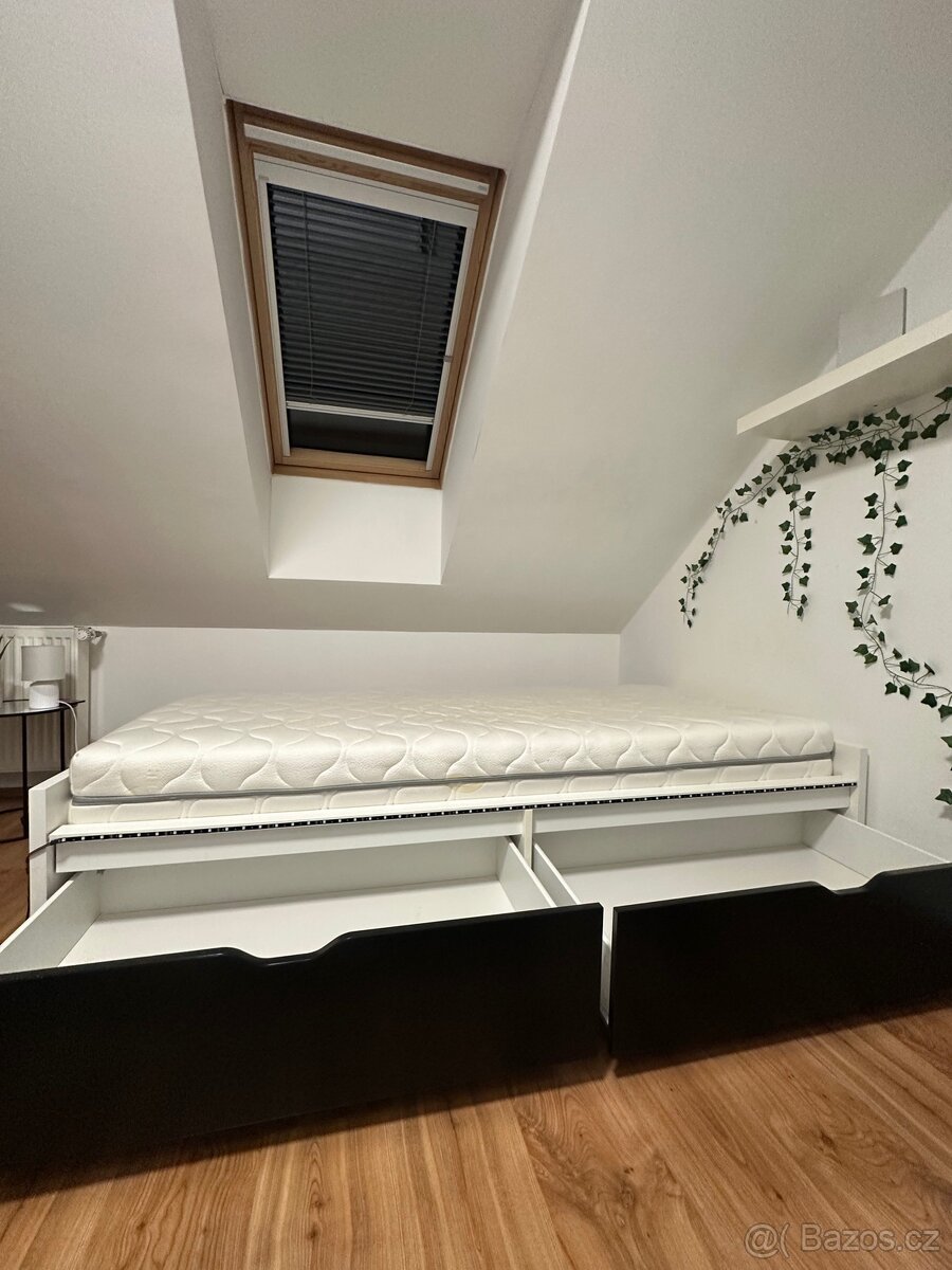 Jednolůžková postel s úložným prostorem + Madrace - 2