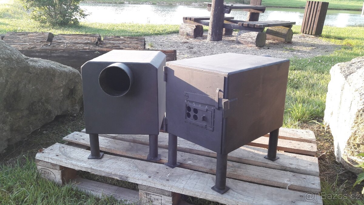 Prodám nové masivní topeniště k udírně síla stěny 5mm - 2