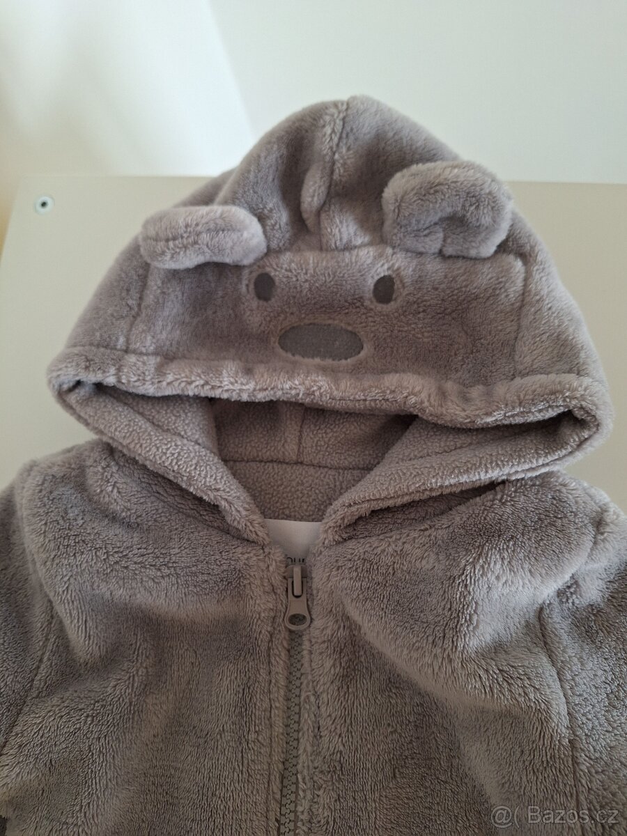 Zimní kojenecká kombinéza 68-74 - 2