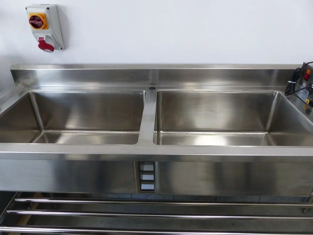 Nerezový dvojdřez 120cm - 2