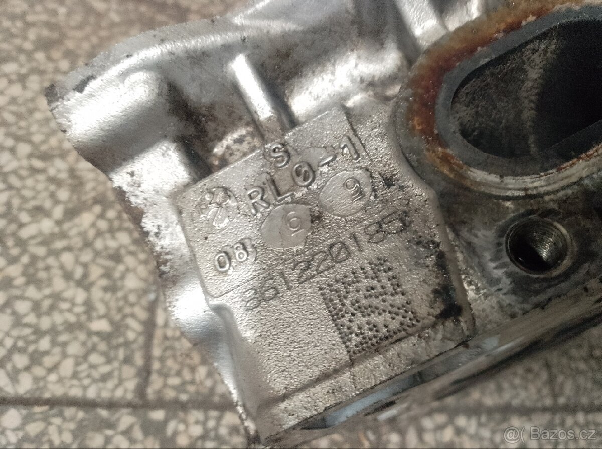 Hlava motoru Honda 2.2. i-Dtec N22b1 - 2