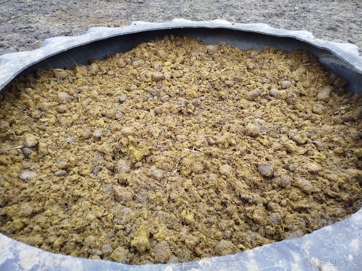 Koňský hnůj - 2