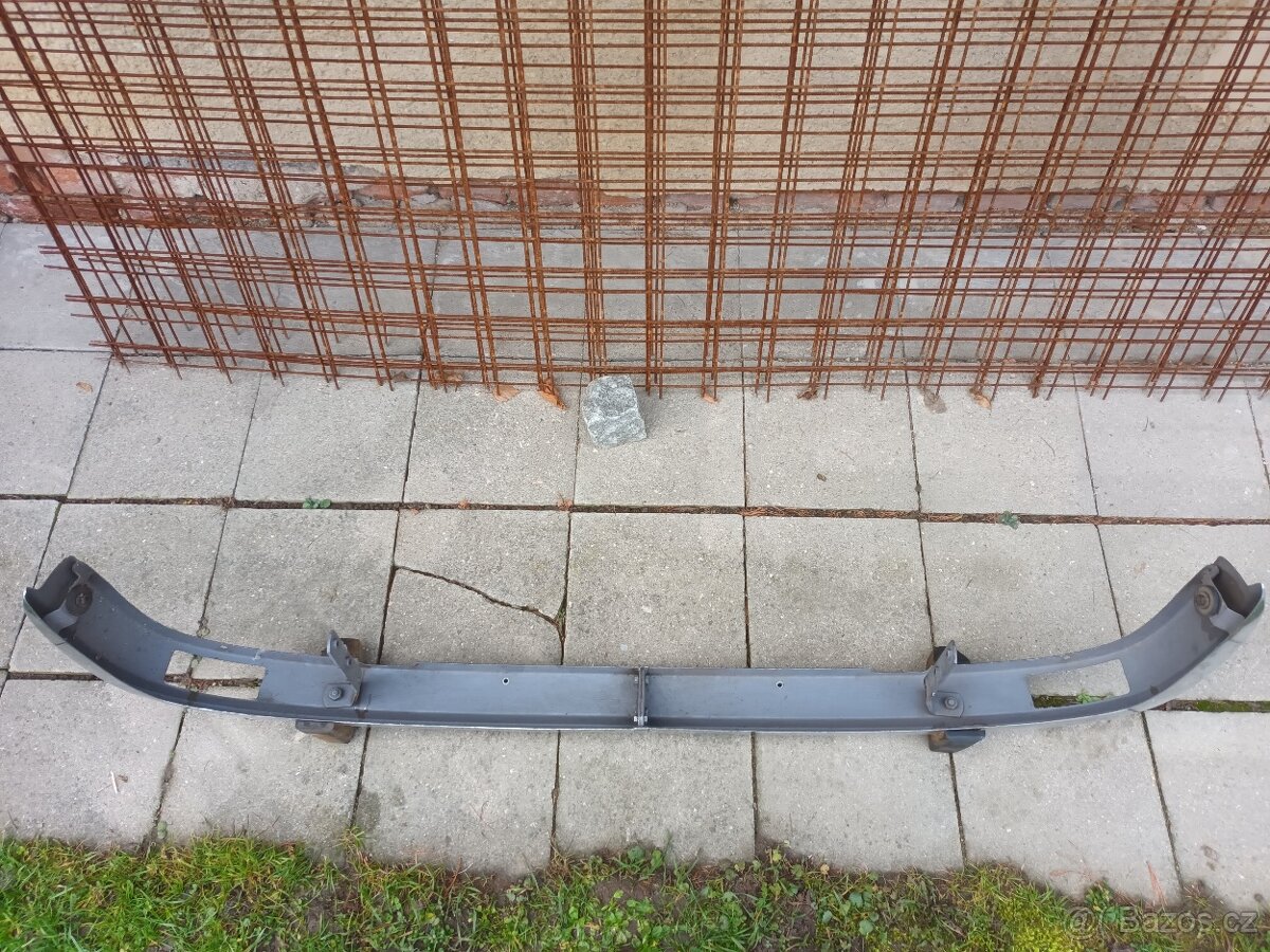 Přední nárazník Škoda 100,110R,120 - 2