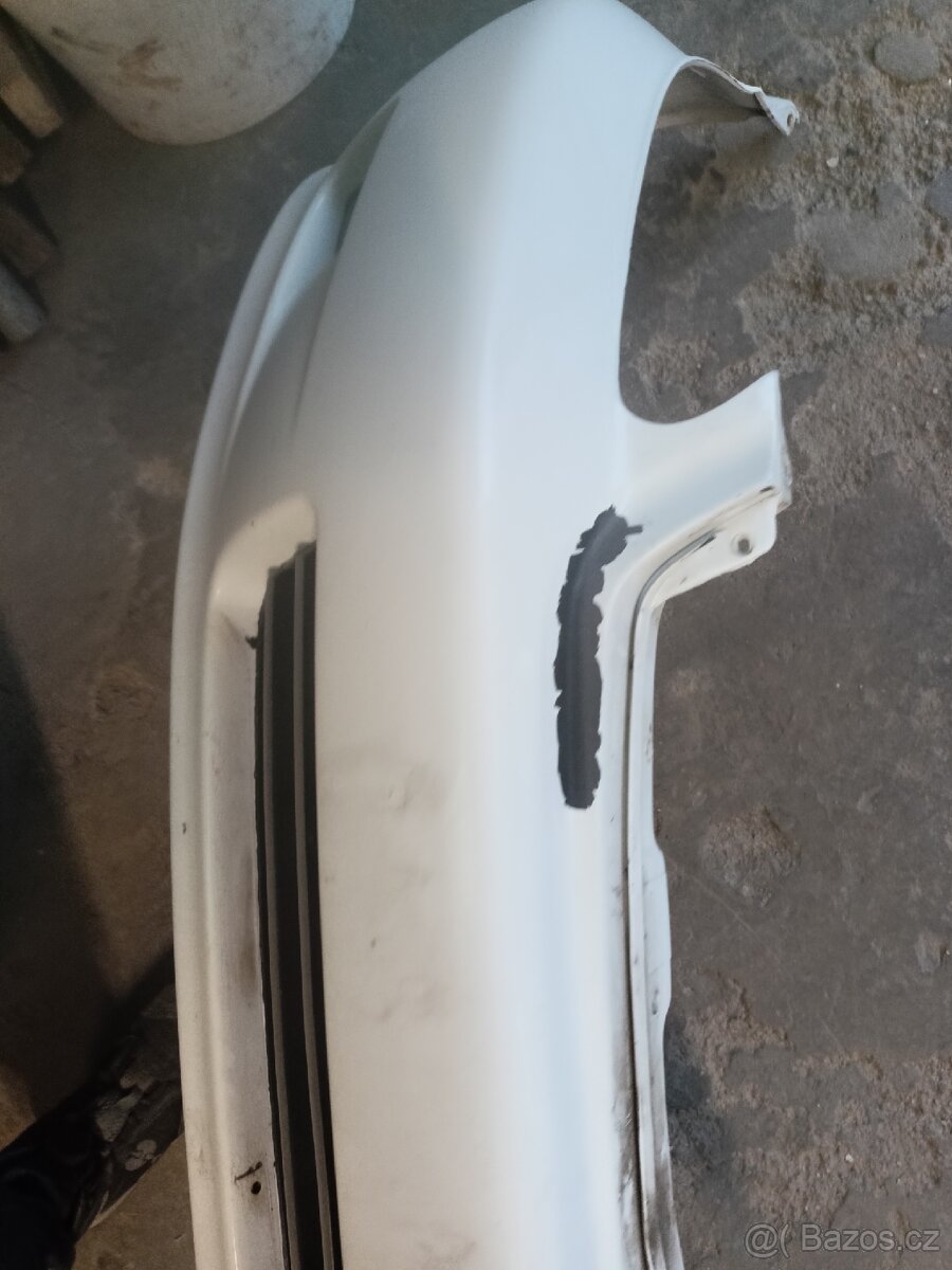 Nárazník Honda Civic 6g pofacelift hatchback - 2