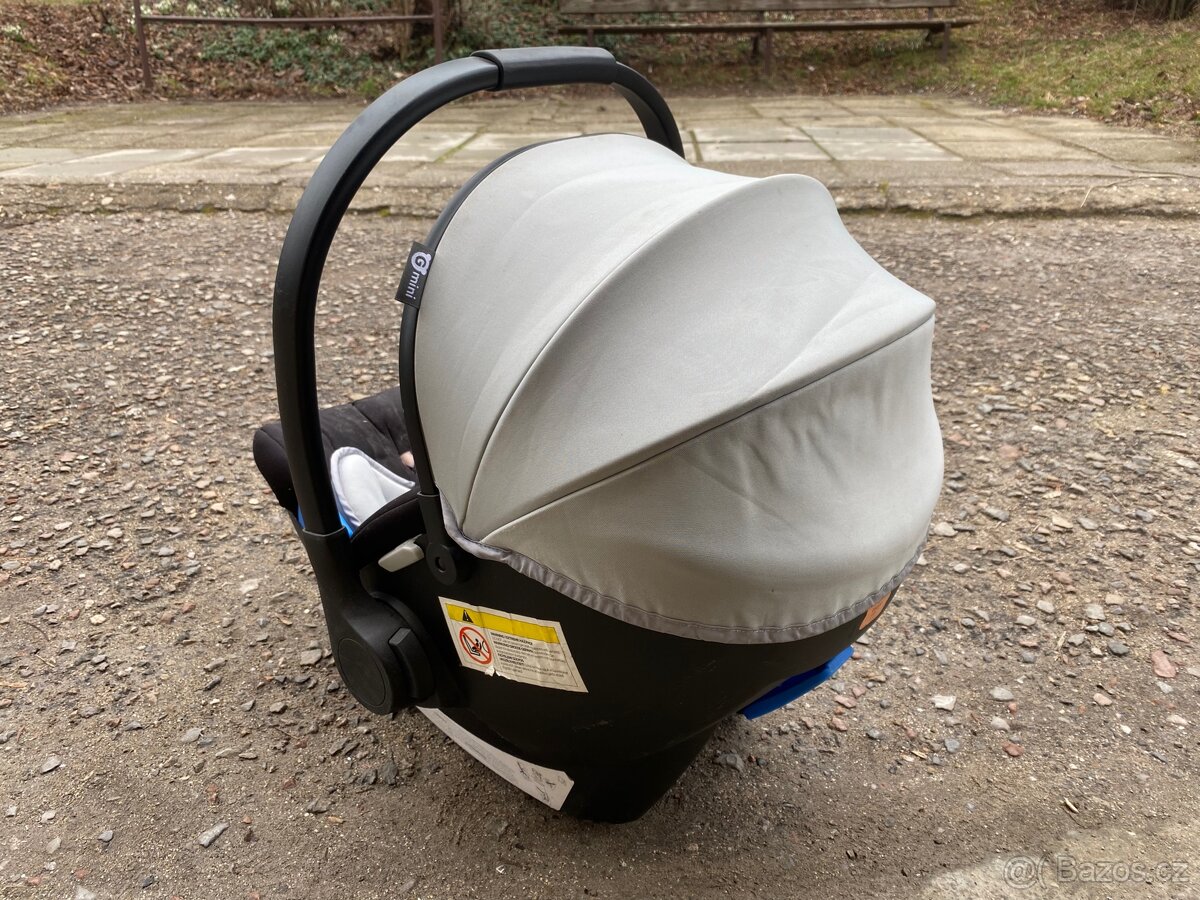 Dětská autosedačka - 2