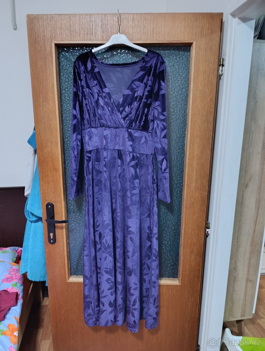 Damske společenské šaty - 2