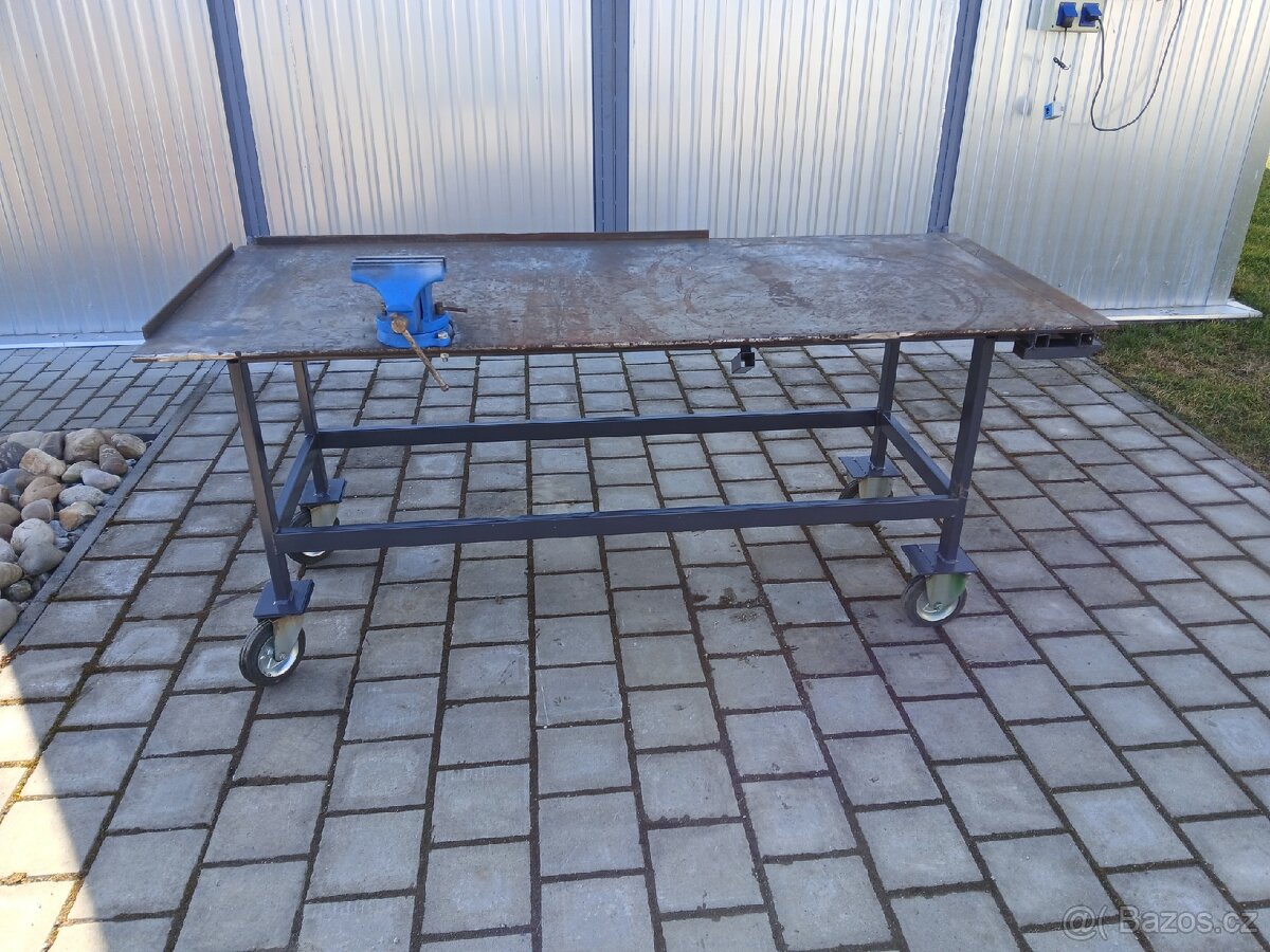 Sváření stůl - 2