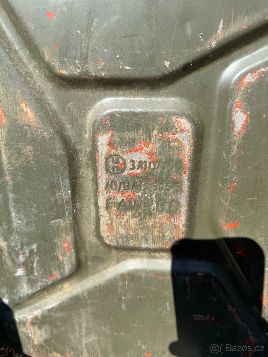 Vojenský kanystry 20L - 2