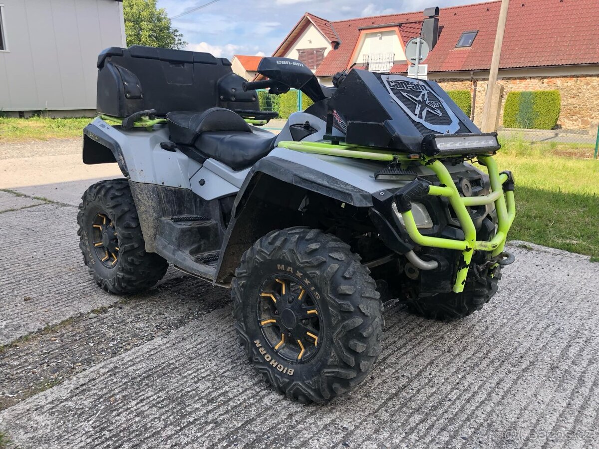 CanAm Outlander 800xt