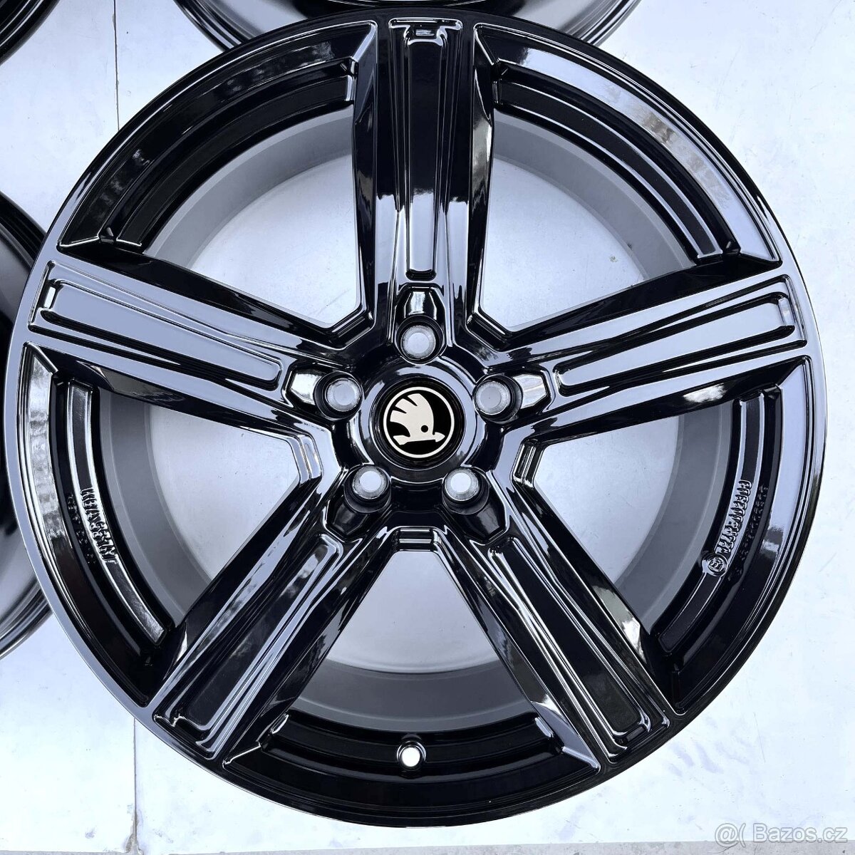 ALU KOLA ŠKODA SUPERB 19" 5X112 ET40 - 2