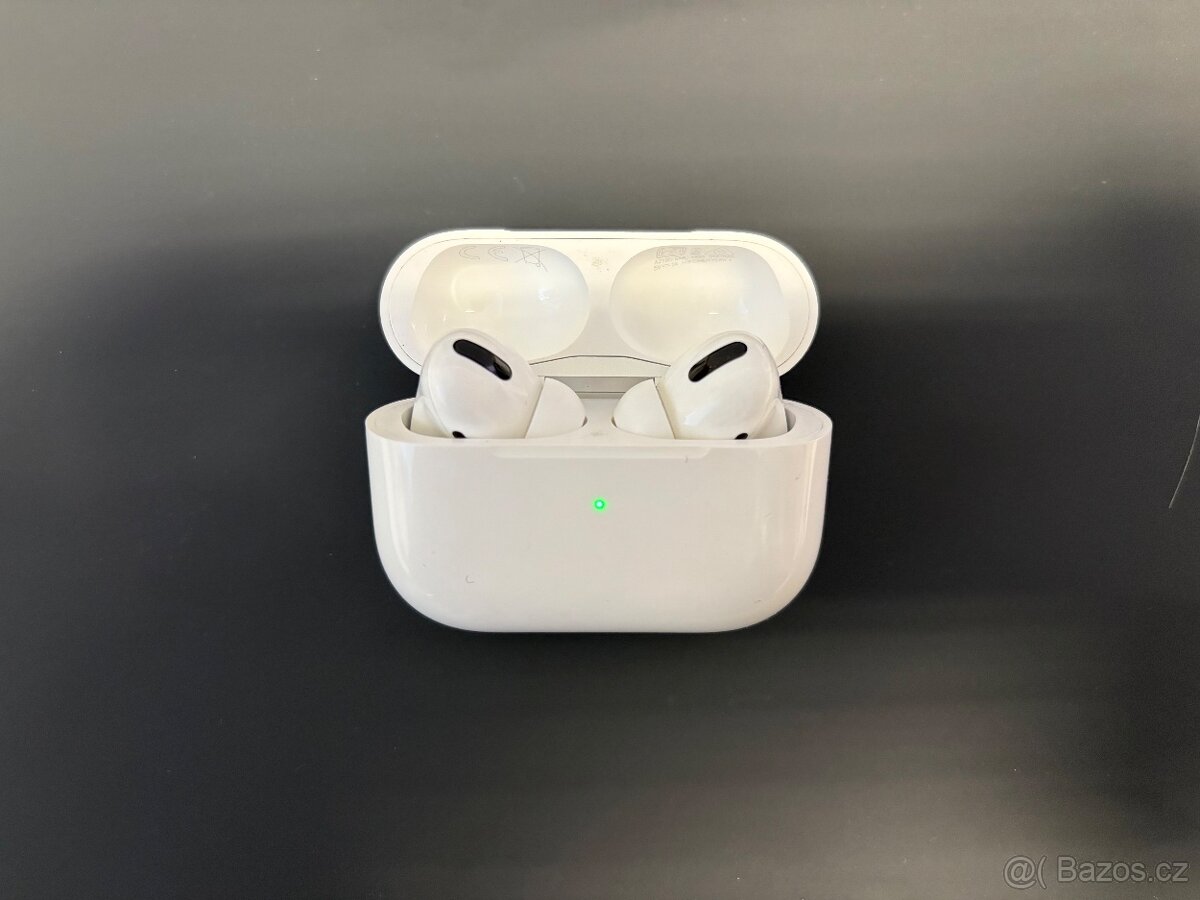 Apple AirPods Pro 1. generace s bezdrátovým dobíjením - 2