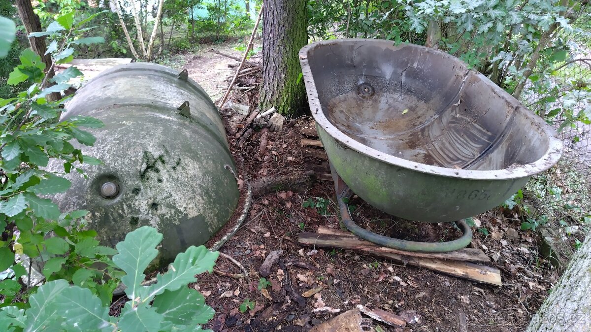 Přepravní obal leteckého motoru? - 2