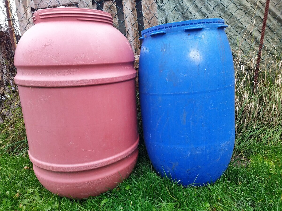 Plastové sudy - 2