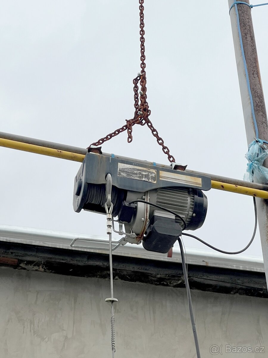 Stavební výtah, vrátek, navijak s konstrukci cca 6 - 2