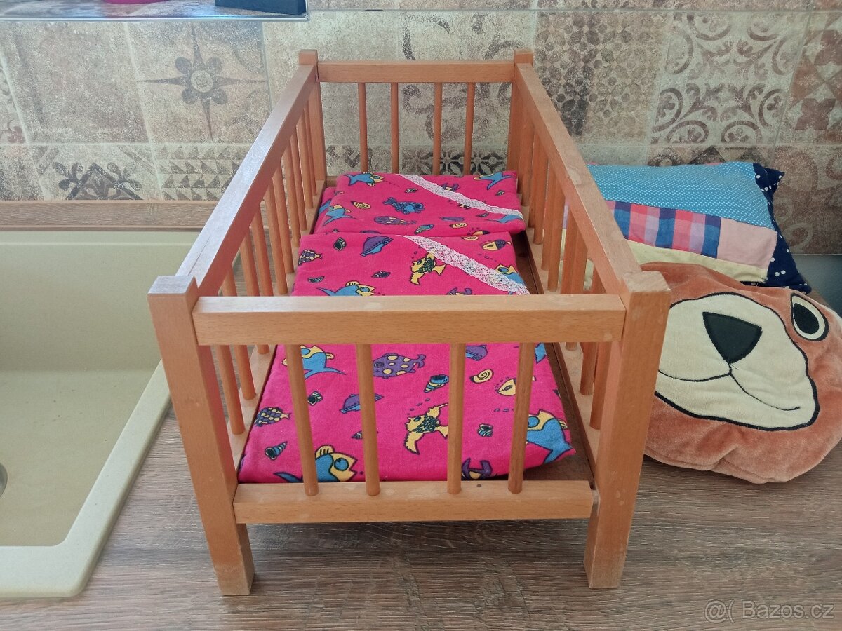 Postýlka pro panenku - 2