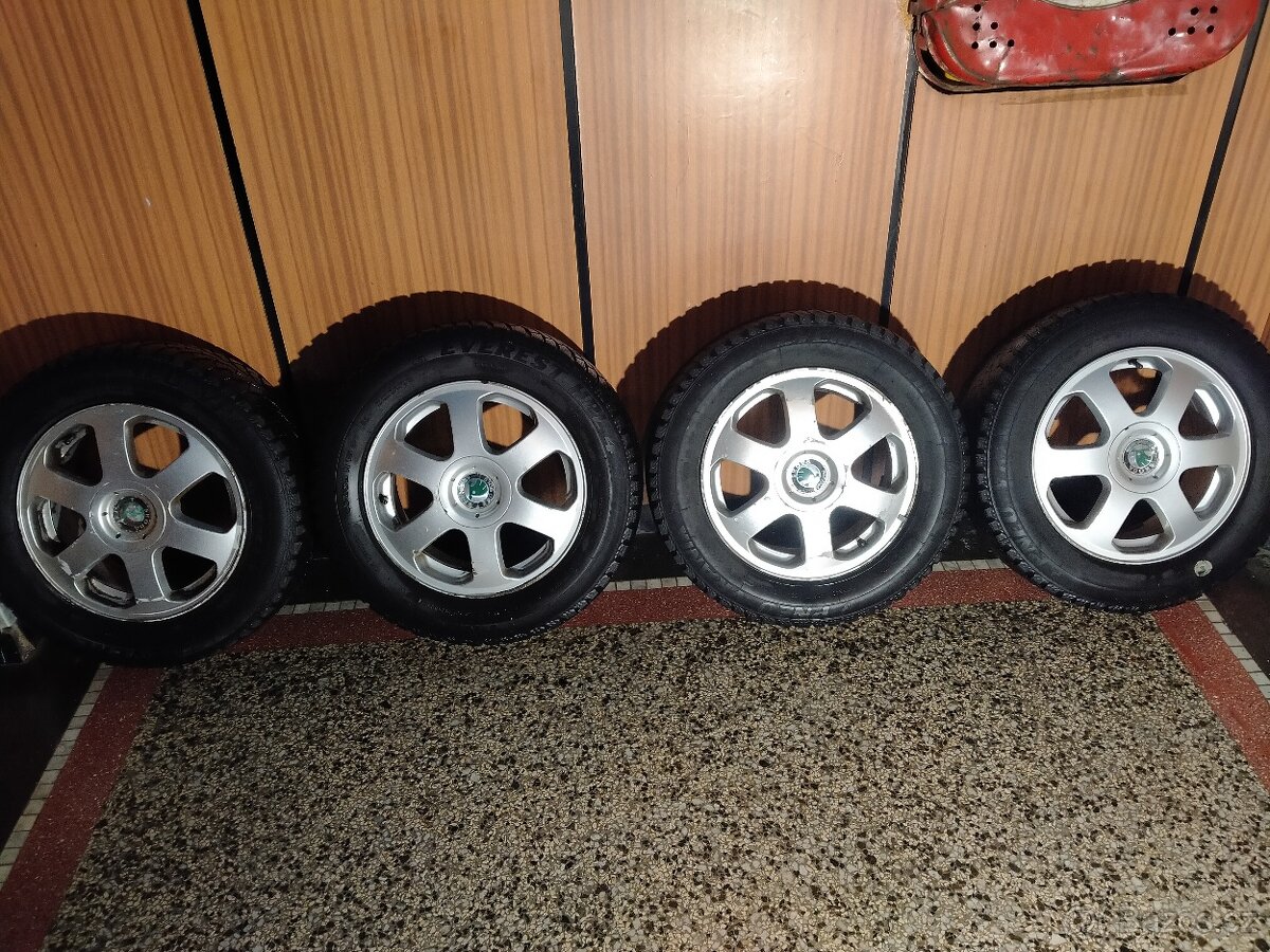 Alu disky originál Škoda 6,5J x 15 H2, 5x100, ET 43 - 2
