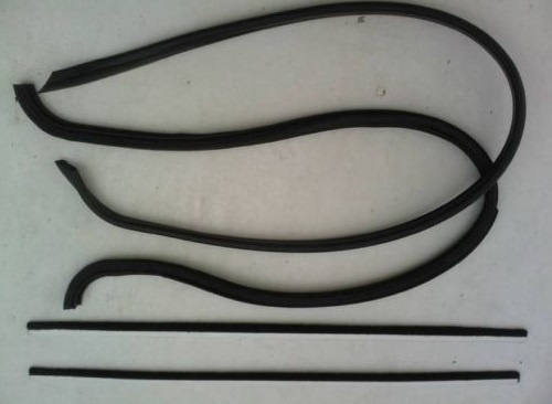 Mercedes W123 těsnící sada pro střešní okno - 2