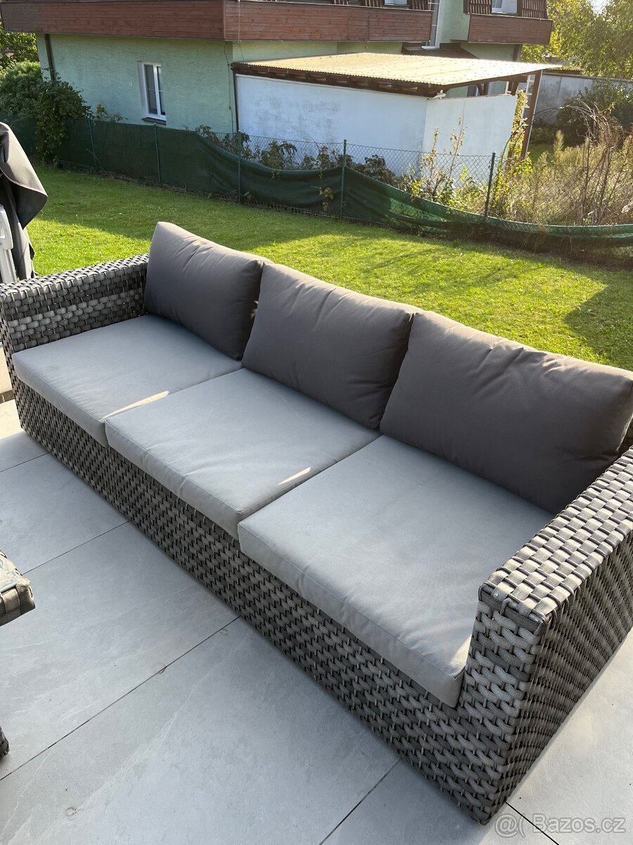 Prodam zahradní nábytek - 2