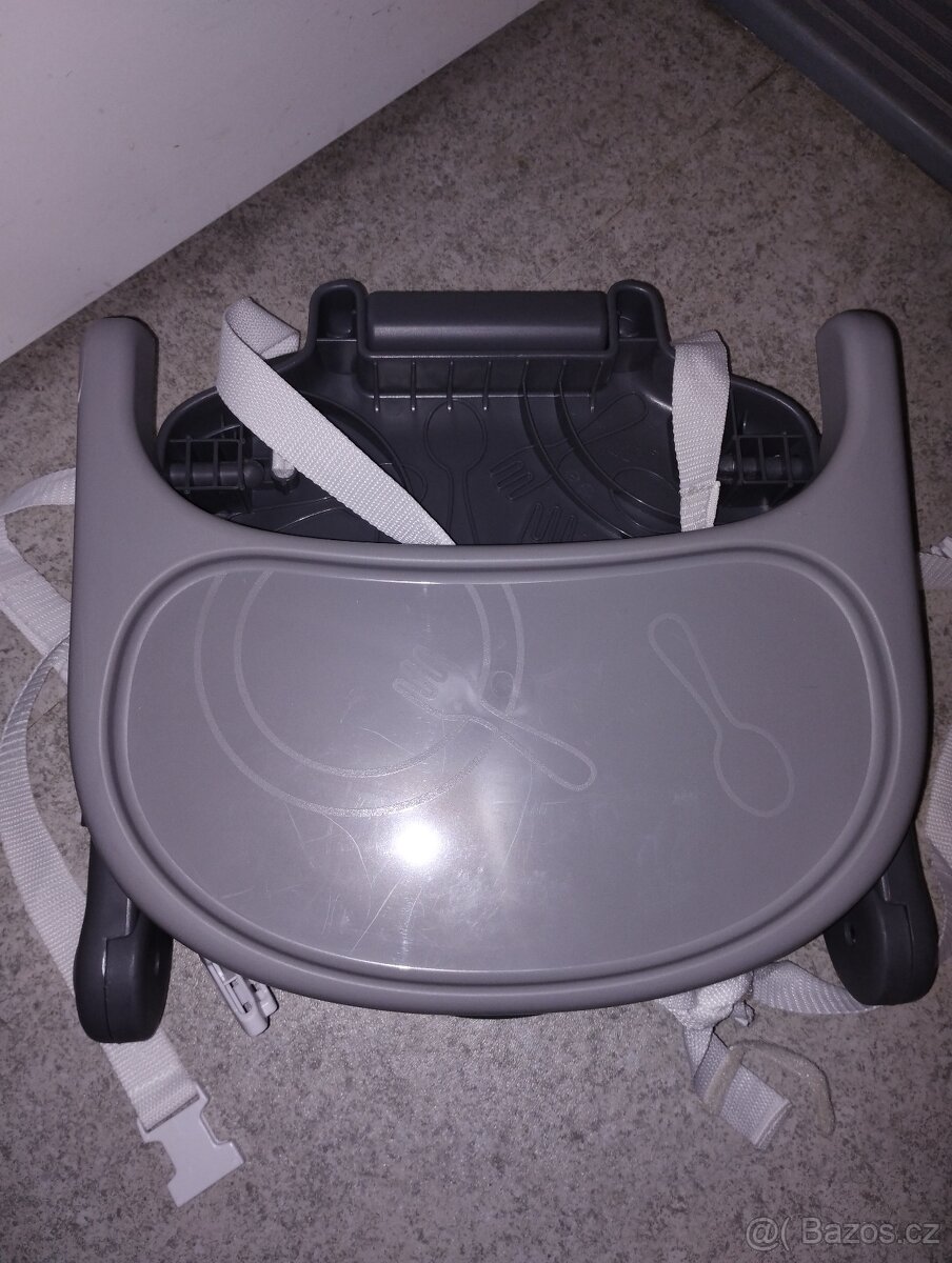 Jidelni zidlicka - 2