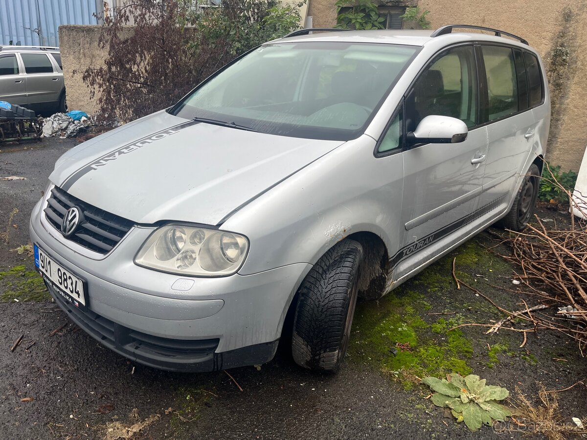 Díly touran 1.9 tdi bkc - 2
