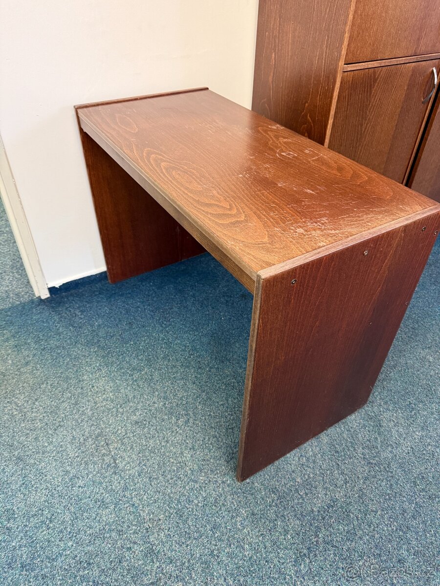 Stůl pracovní malý - 2