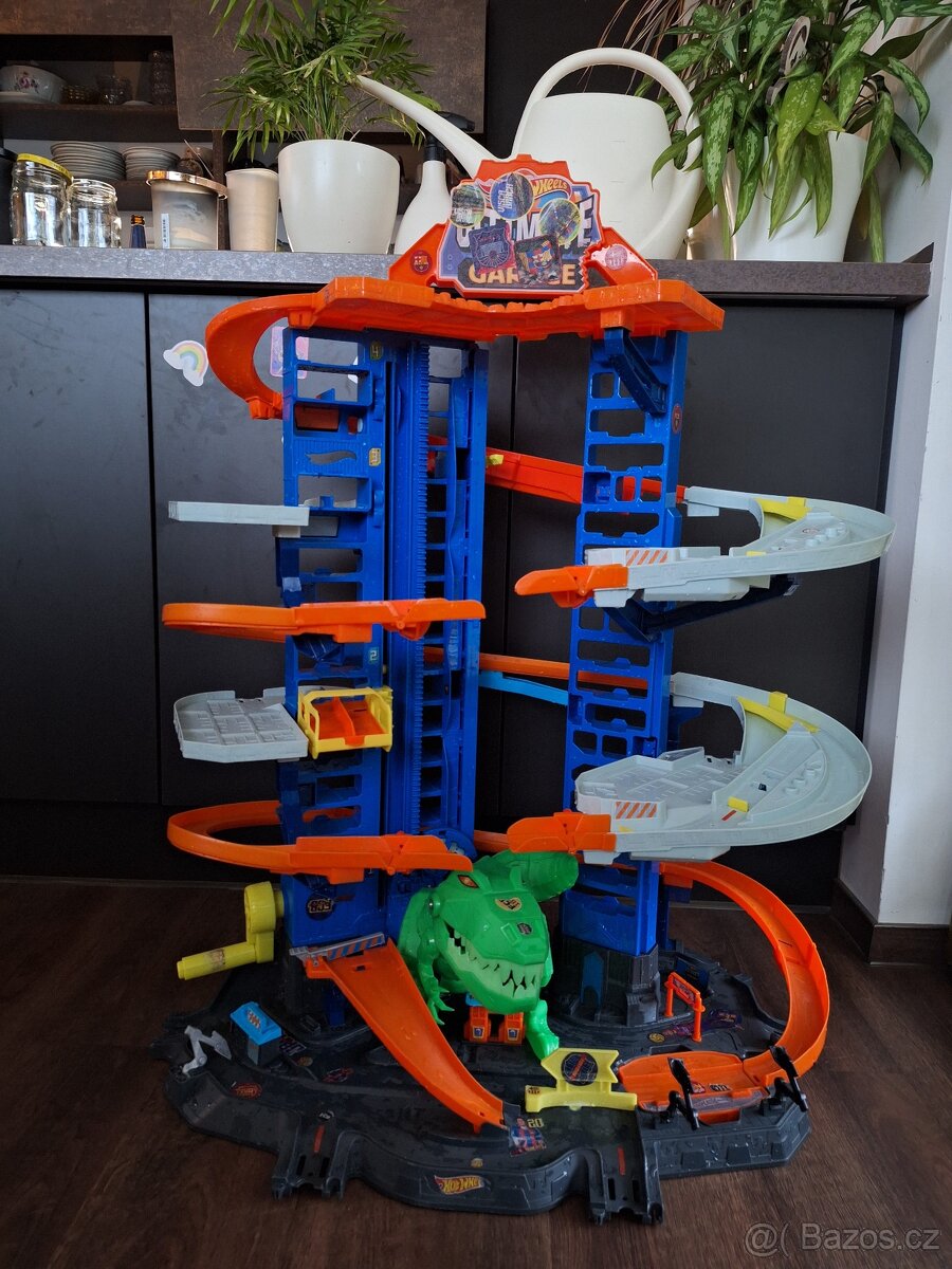 Hot Wheels Ultimate Garage - 2