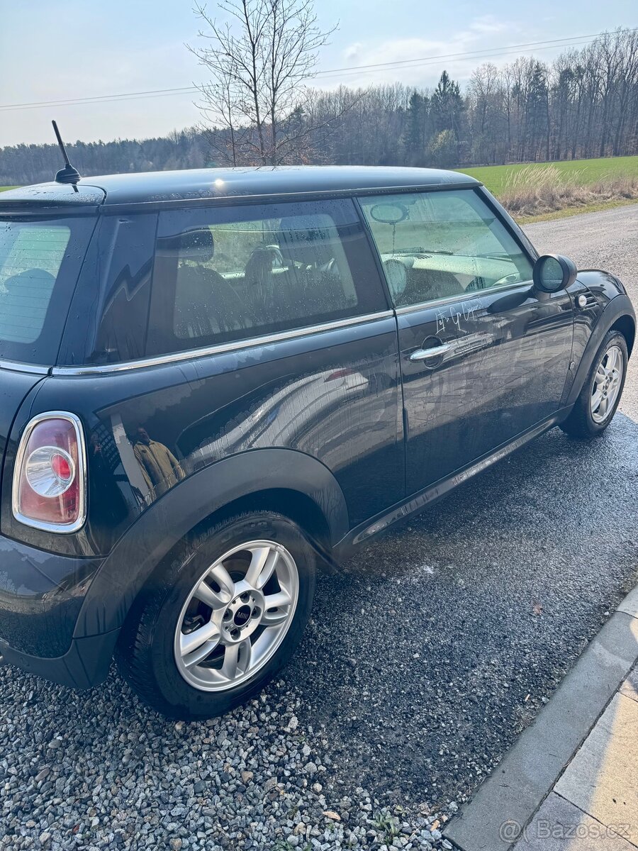 Mini Cooper One 1,6 BA - 2
