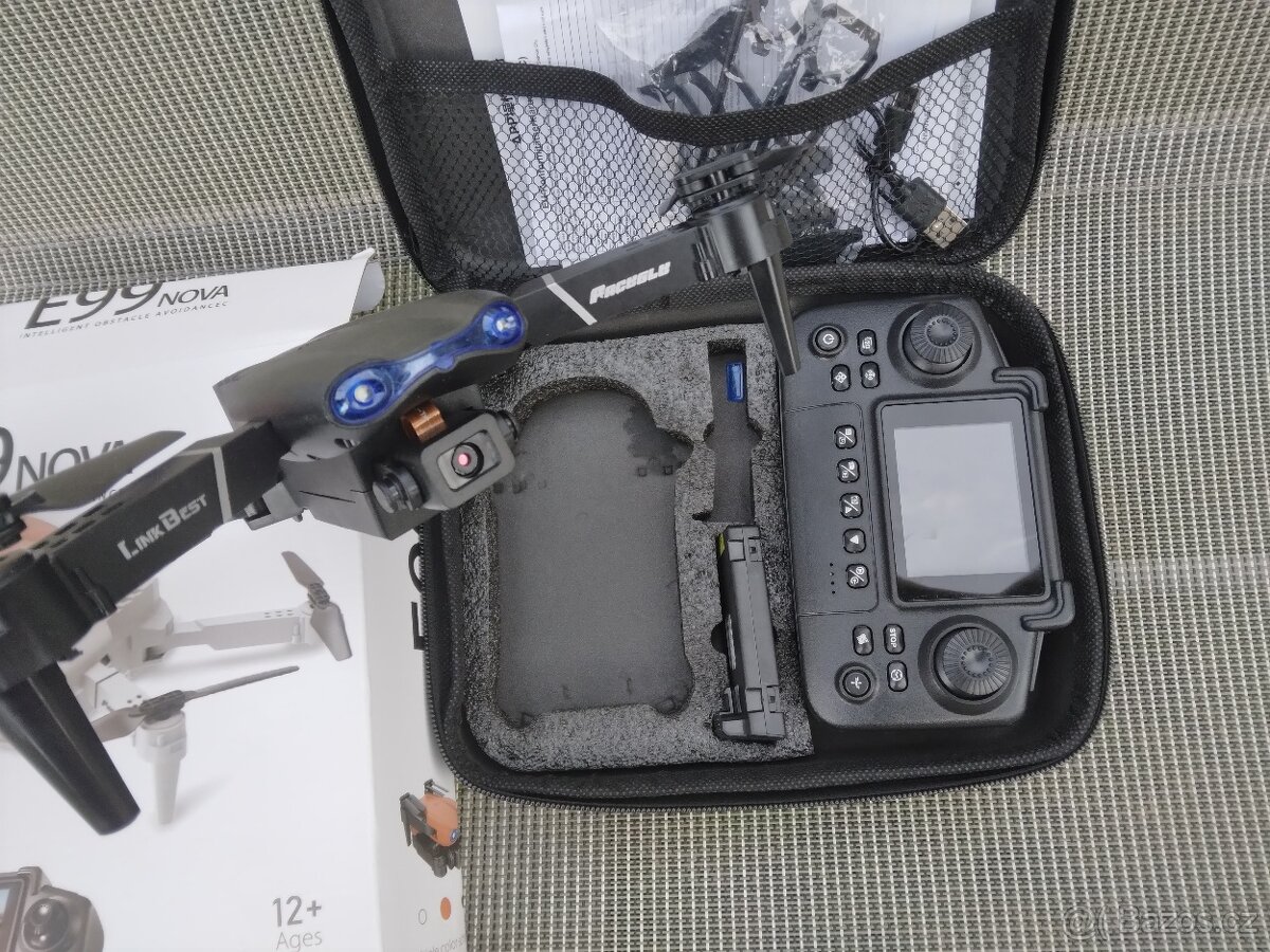 Dron E99 NOVA, ovladač s monitorem - 2