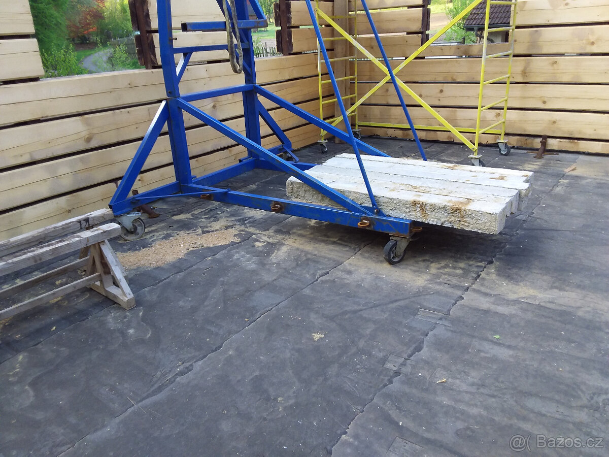 Jeřáb na roubenky a sruby - 2