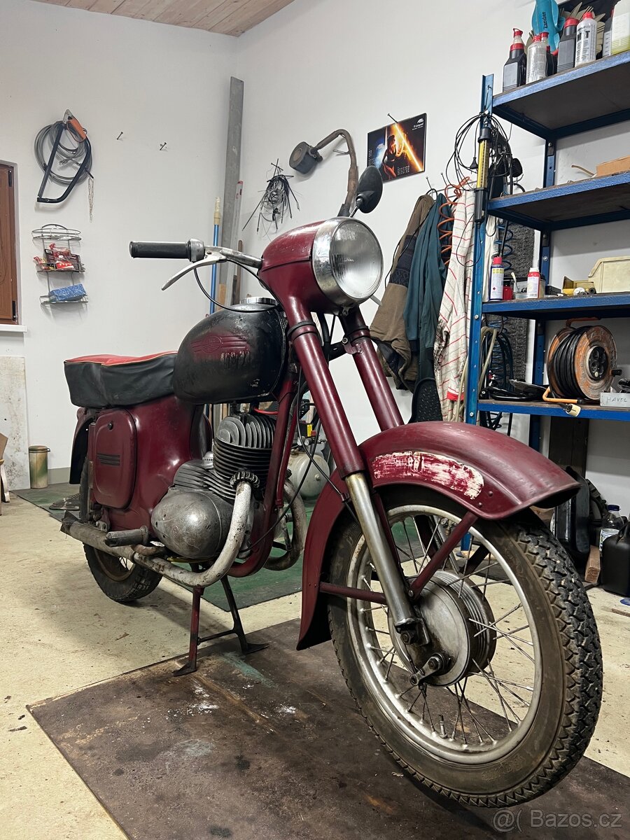 Jawa Čz 175 pojízdná - 2