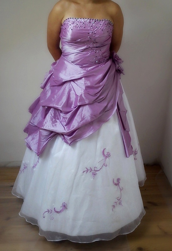 Dlouhé korzetové svatební šaty vel 42 - 2